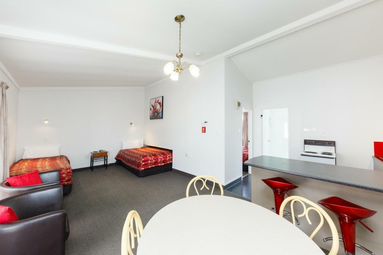 Manfeild Park Motel Феілдінг Екстер'єр фото